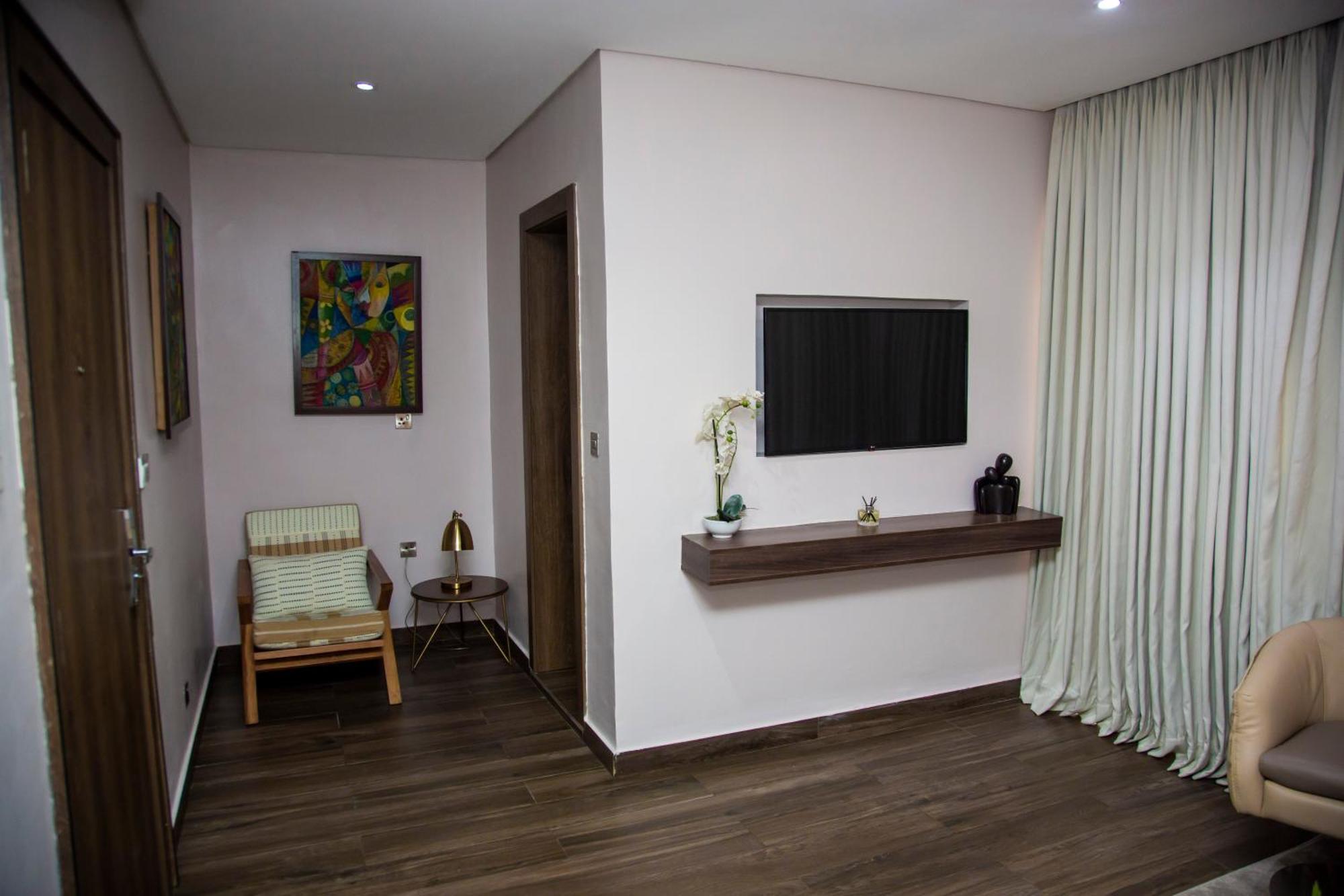 לגוס The White Orchid Hotel מראה חיצוני תמונה
