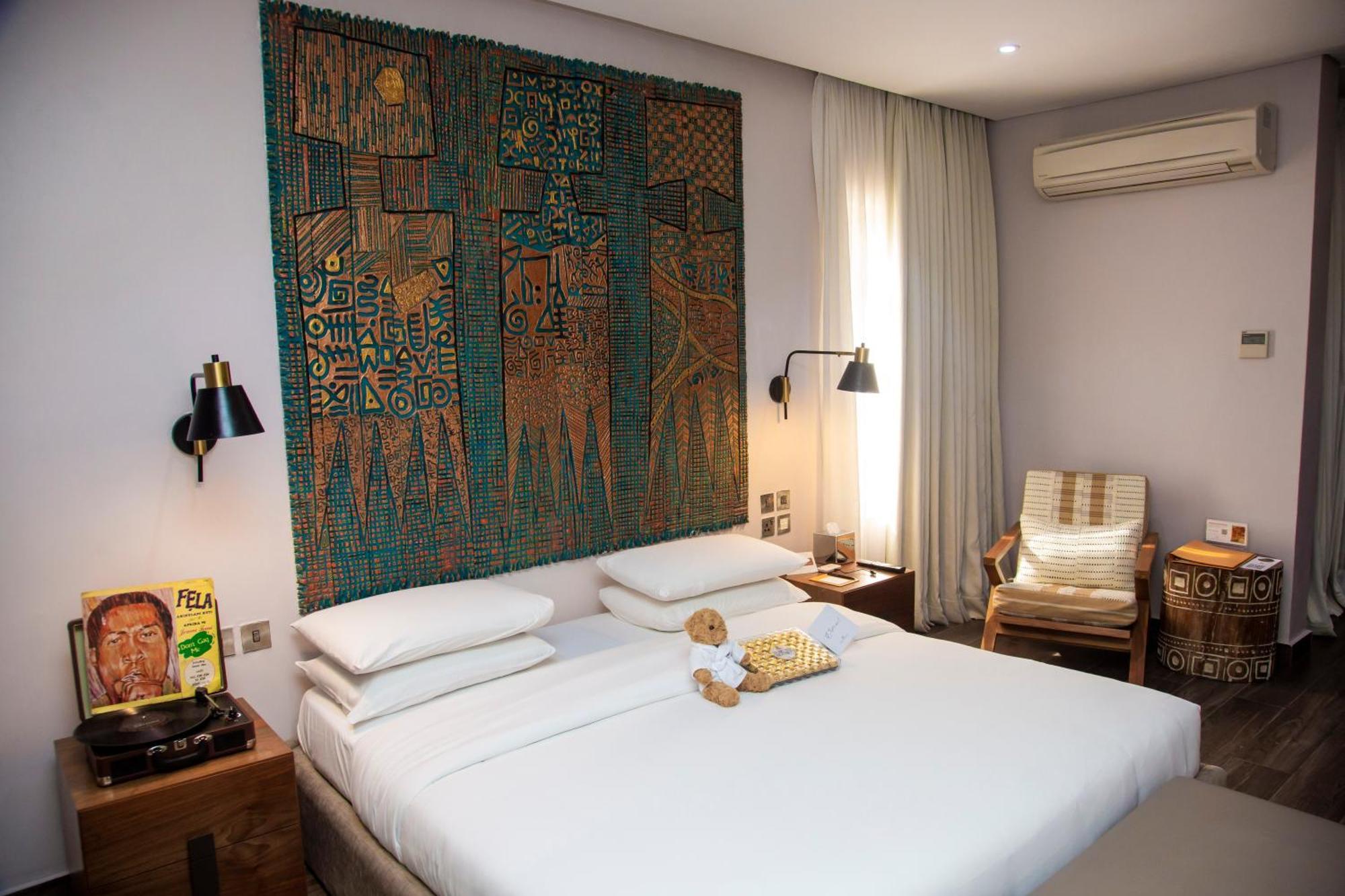 לגוס The White Orchid Hotel מראה חיצוני תמונה