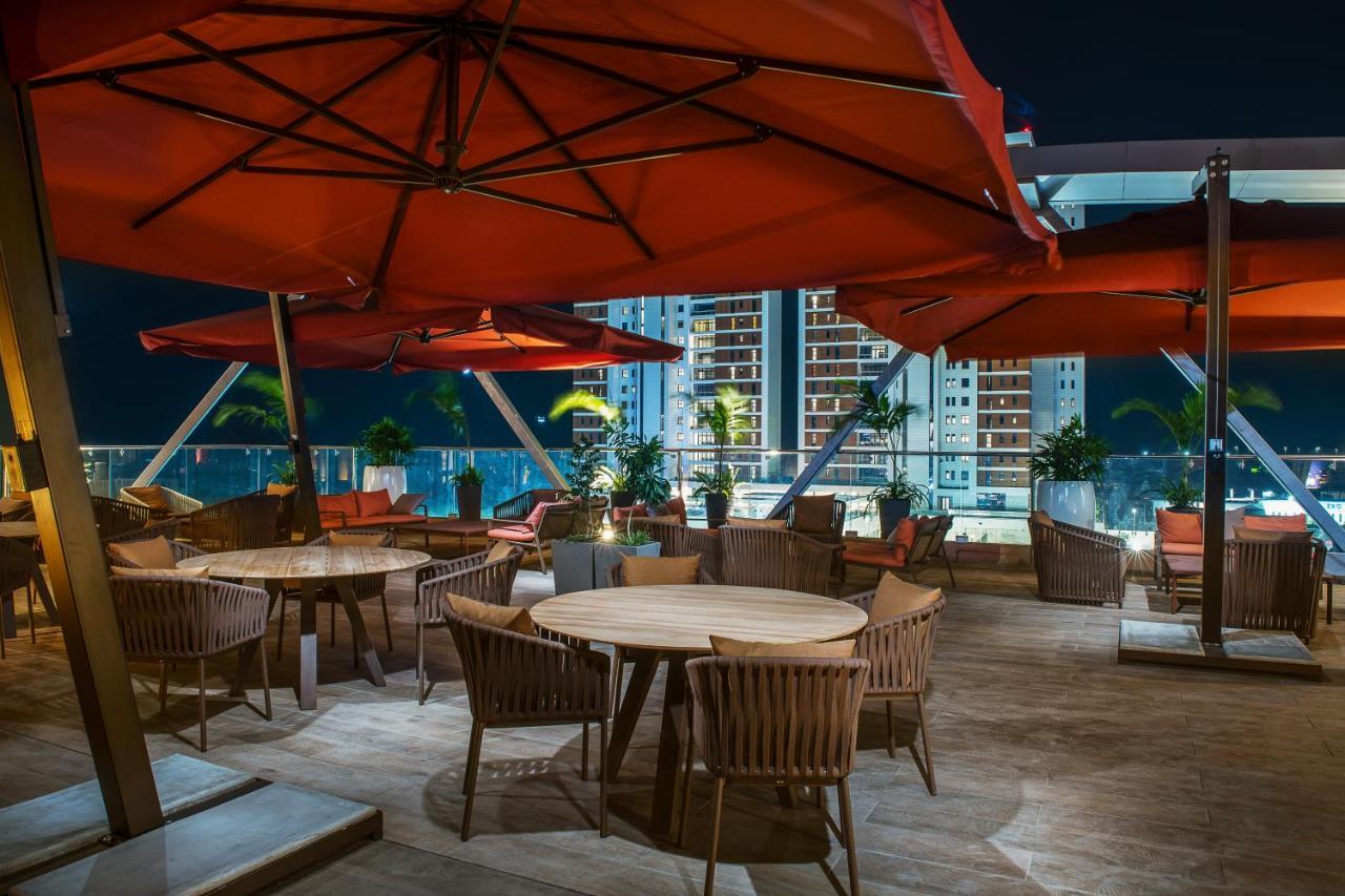 לגוס The White Orchid Hotel מראה חיצוני תמונה